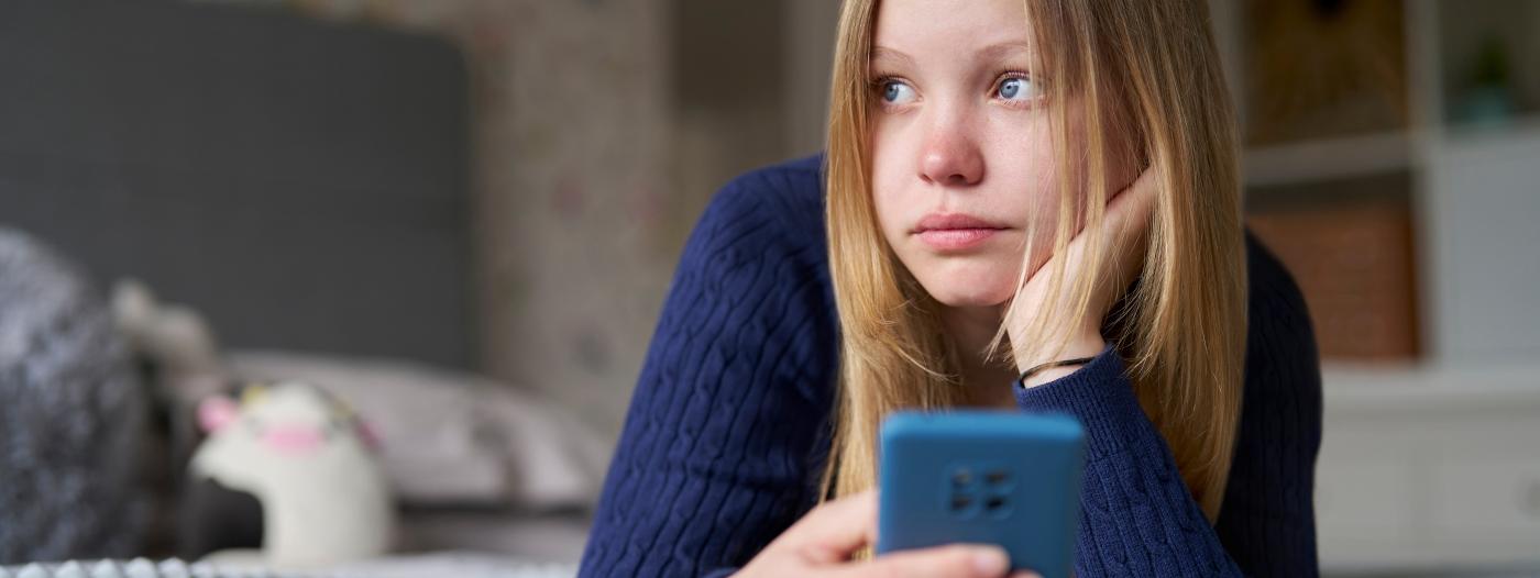 Způsobují sociální sítě rozvoj sociálních fobií