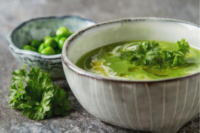 zelená jarní polévka